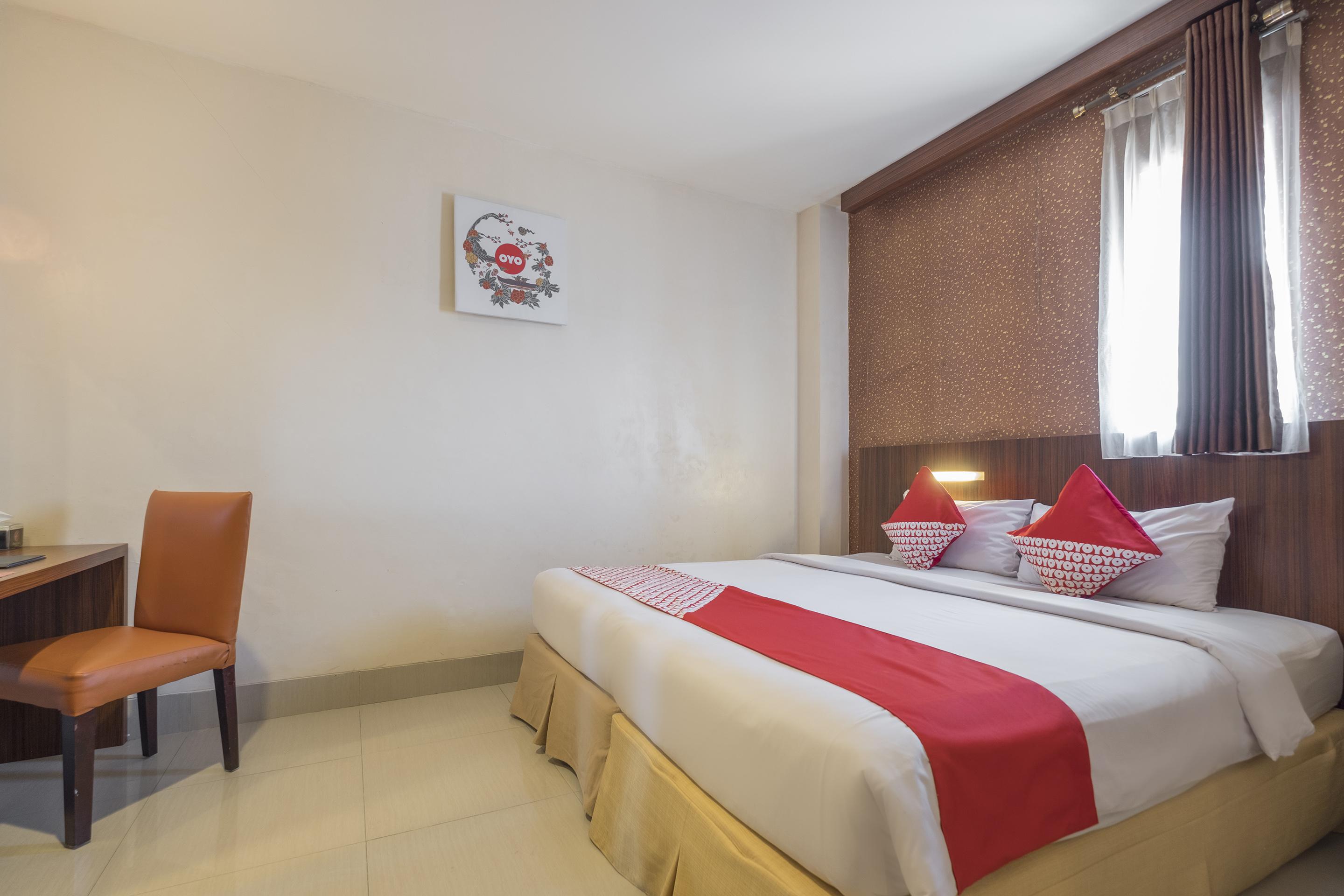 Collection O 1279 Hotel Grand Celino Makassar Buitenkant foto